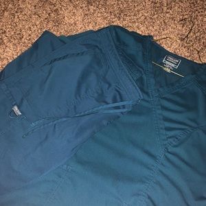 Cherokee Revolution Scrub Set- large